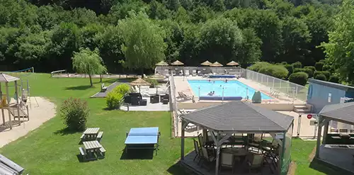 vue aérienne camping lac Chambon